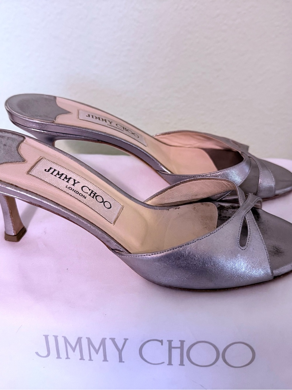 Jimmy Choo Metallic Silver Knot Open-Toe Mules